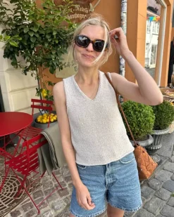 Alice Top by PetiteKnit, in English