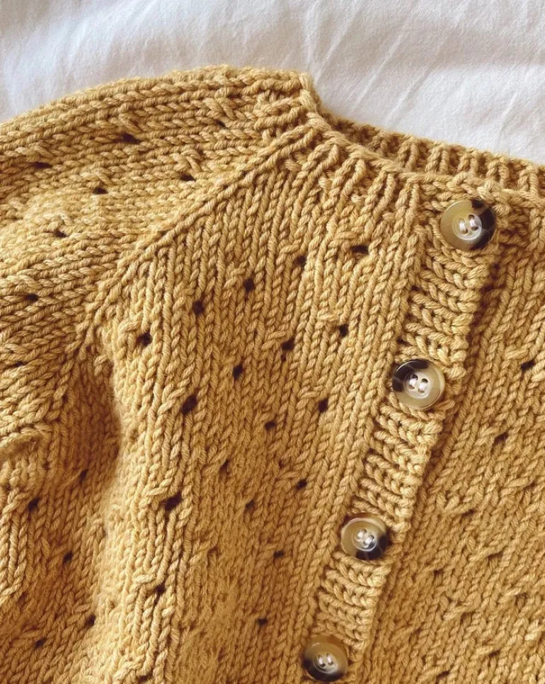 Anna's Summer Cardigan by PetiteKnit, in English