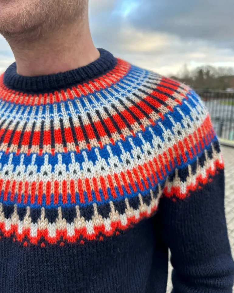 Celeste Sweater Man by PetiteKnit, in English