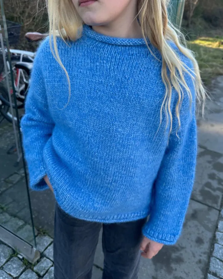 Cloud Sweater Junior - by PetiteKnit, in English