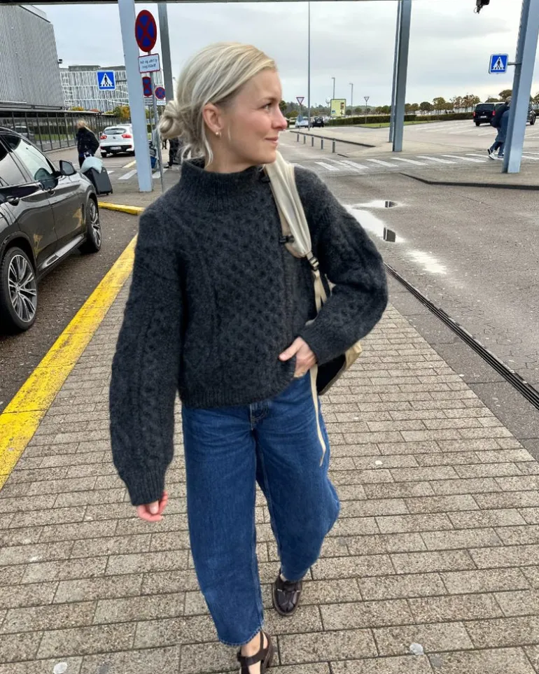 Dagmar Sweater by PetiteKnit, Finnish