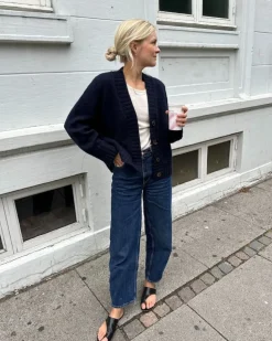 Eva Cardigan by PetiteKnit (suomeksi)
