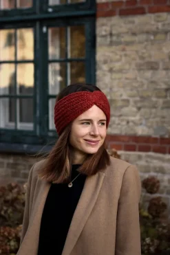 Ingeborg by PetiteKnit, in English