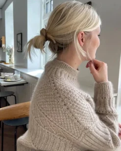 Ingrid Sweater by PetiteKnit, in English
