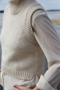 Jollas Vest by Leeni Hoimela, in english