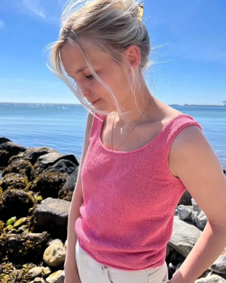 June Top Light, PetitKnit, in English