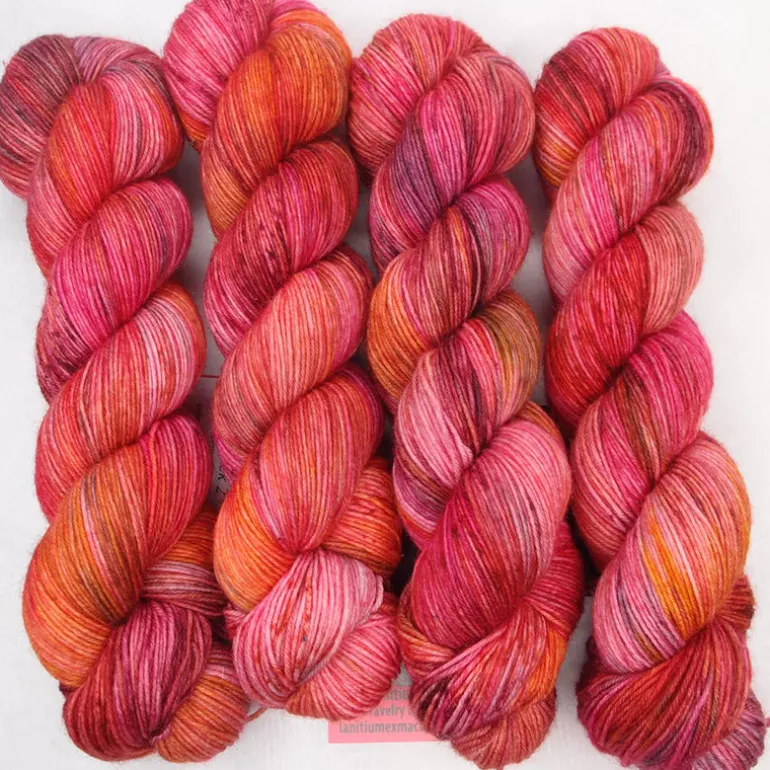 Lanitium ex Machina New Basic Sock