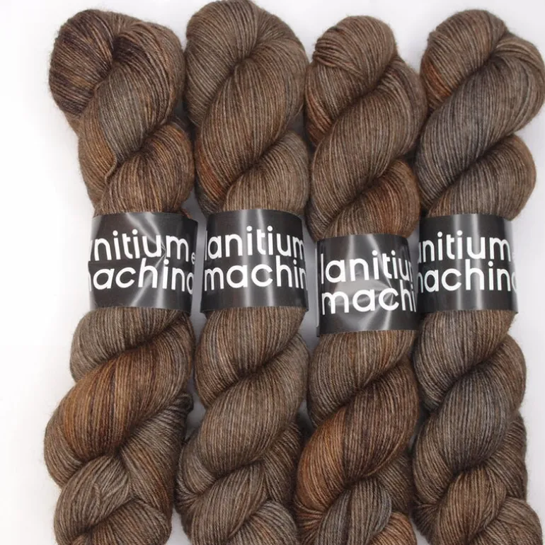Lanitium ex Machina New Basic Sock