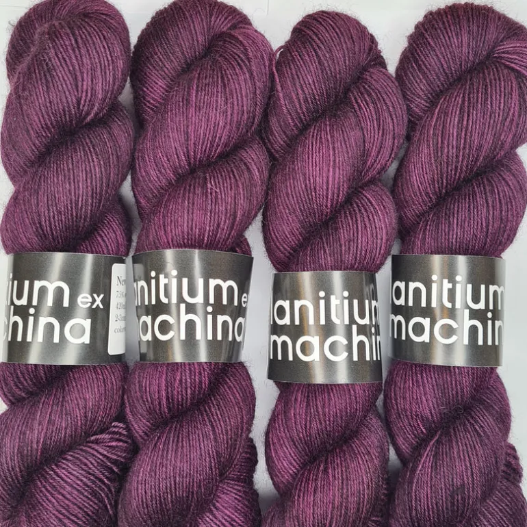 Lanitium ex Machina New Basic Sock