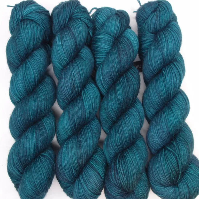 Lanitium ex Machina New Basic Sock