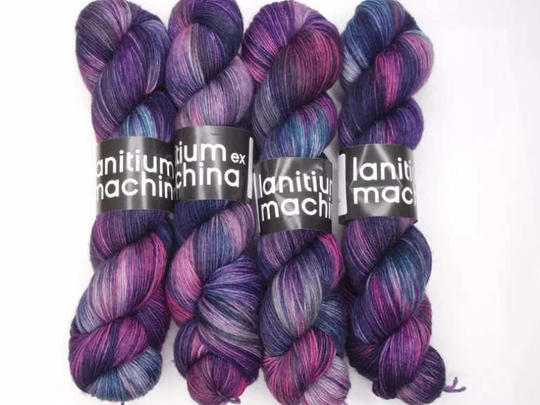 Lanitium ex Machina New Basic Sock