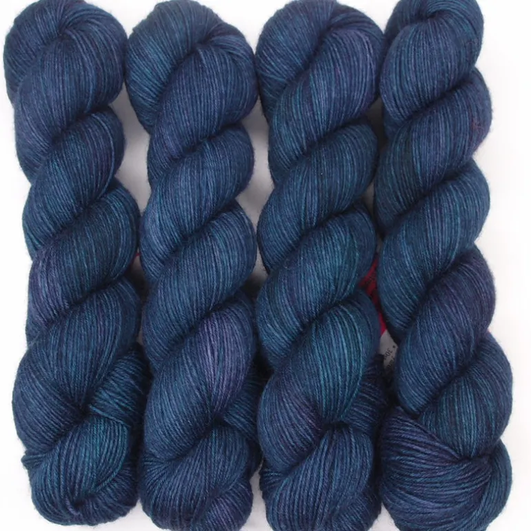Lanitium ex Machina New Basic Sock