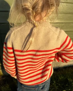 Lyon Sweater Junior by PetiteKnit, in English