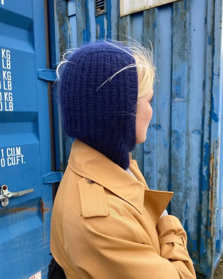November Balaclava by PetiteKnit, in English