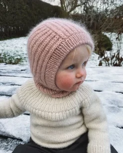 November Balaclava Mini by PetiteKnit, in English