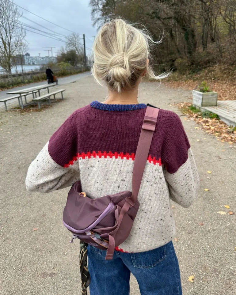 PetiteKnit Cross Sweater, English