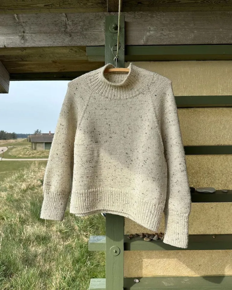 PetiteKnit Louvre Sweater, suomeksi, in Finnish