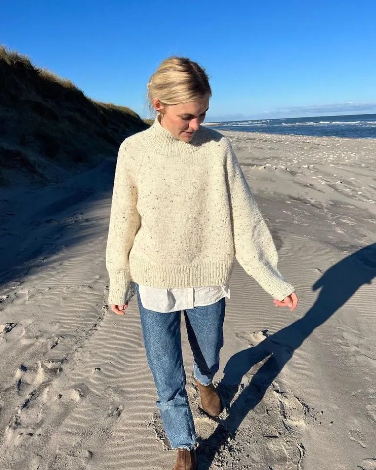 PetiteKnit Louvre Sweater, suomeksi, in Finnish