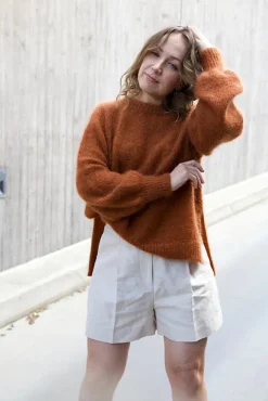 Ruu Sweater by Leeni Hoimela, in english