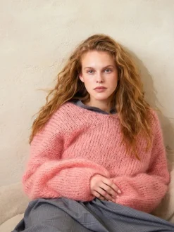 Sandnes Garn 2402_04 Facile Sweater Ballerina Chunky Mohair / Suomeksi