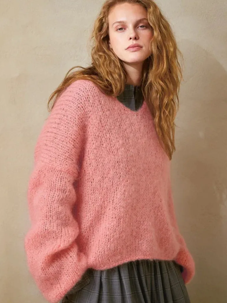 Sandnes Garn 2402_04 Facile Sweater Ballerina Chunky Mohair / Suomeksi