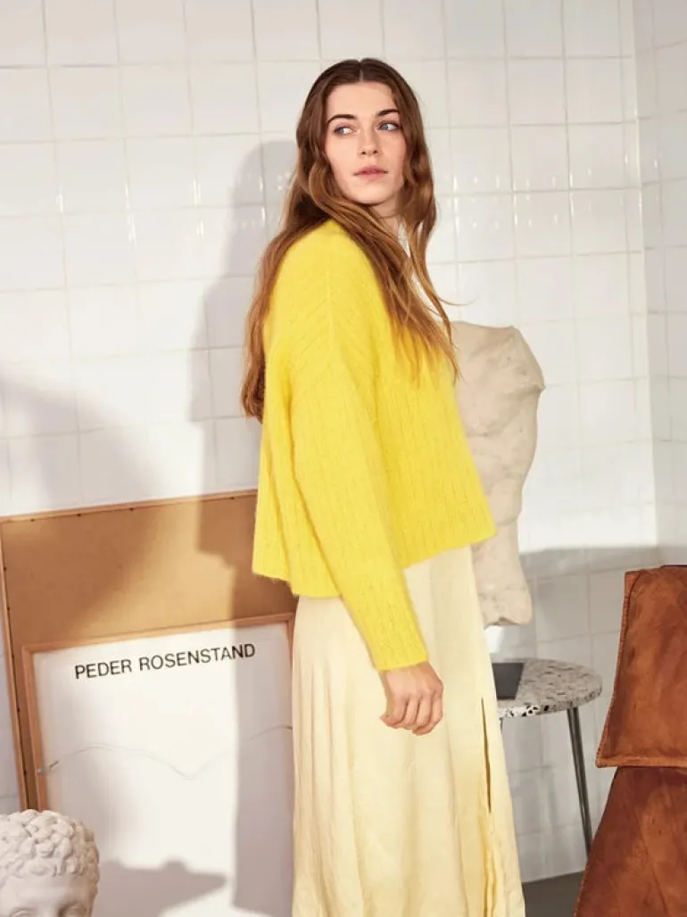 Sandnes Garn 2403_04 Hilda Sweater / Suomeksi