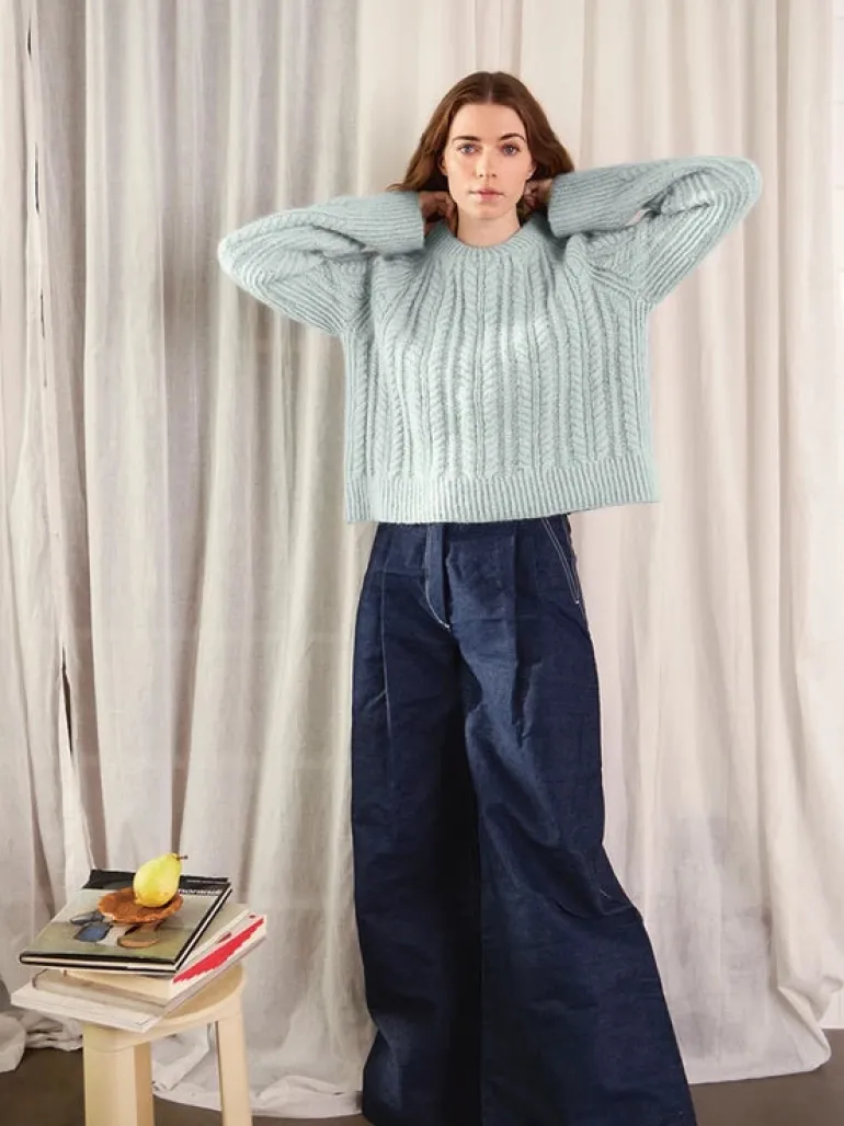 Sandnes Garn 2403_10 Kaja Sweater / English