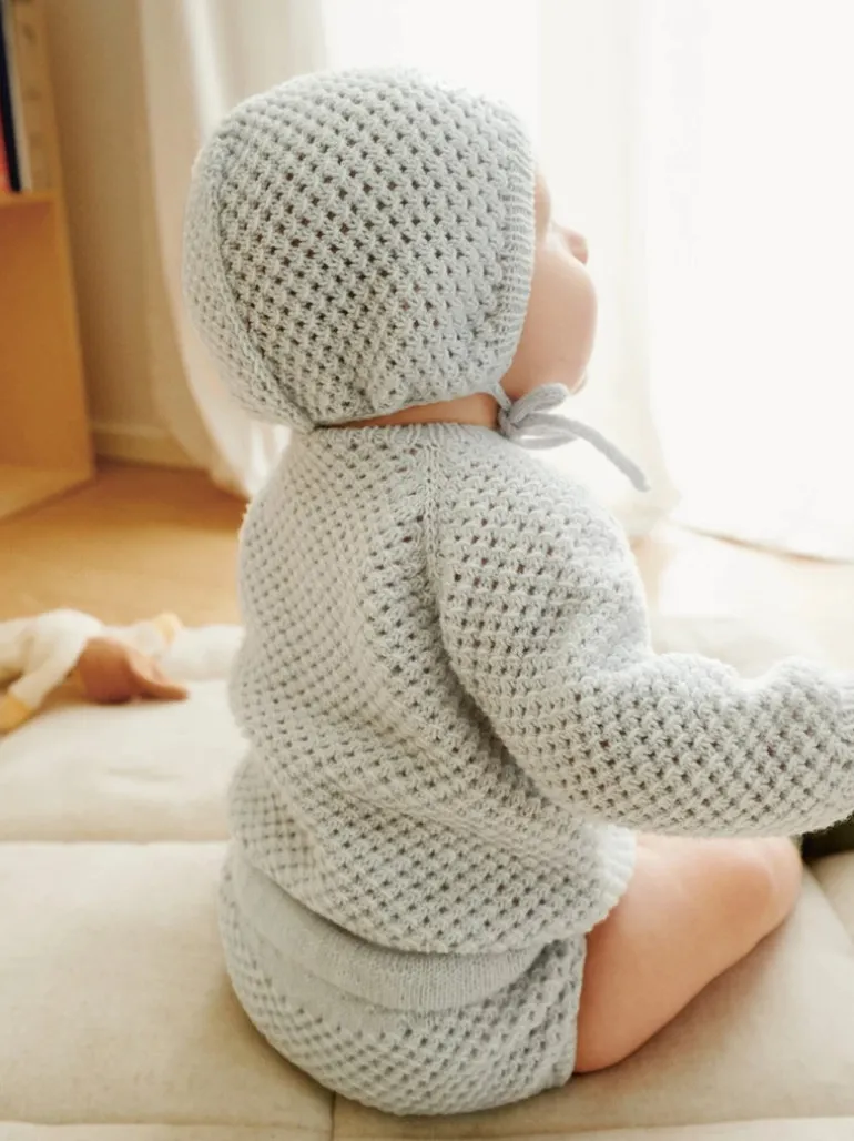 Sandnes Garn April Cardigan, Pants & Bonnet Baby 2413_05, English