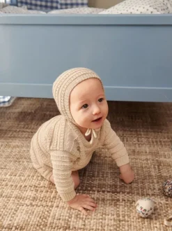 Sandnes Garn Filip Sweater Diaper Pants & Bonnet Baby 2407_01 English