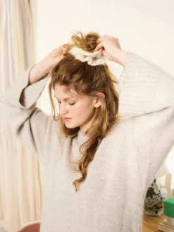 Sandnes Garn Fleur Scrunchie 2502_11, suomeksi