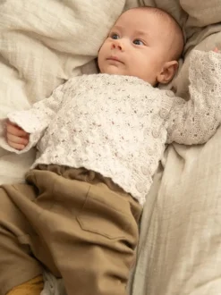 Sandnes Garn Lilja Cardigan, Diaper Pants, Tights & Bonnet Baby 2413_02, English