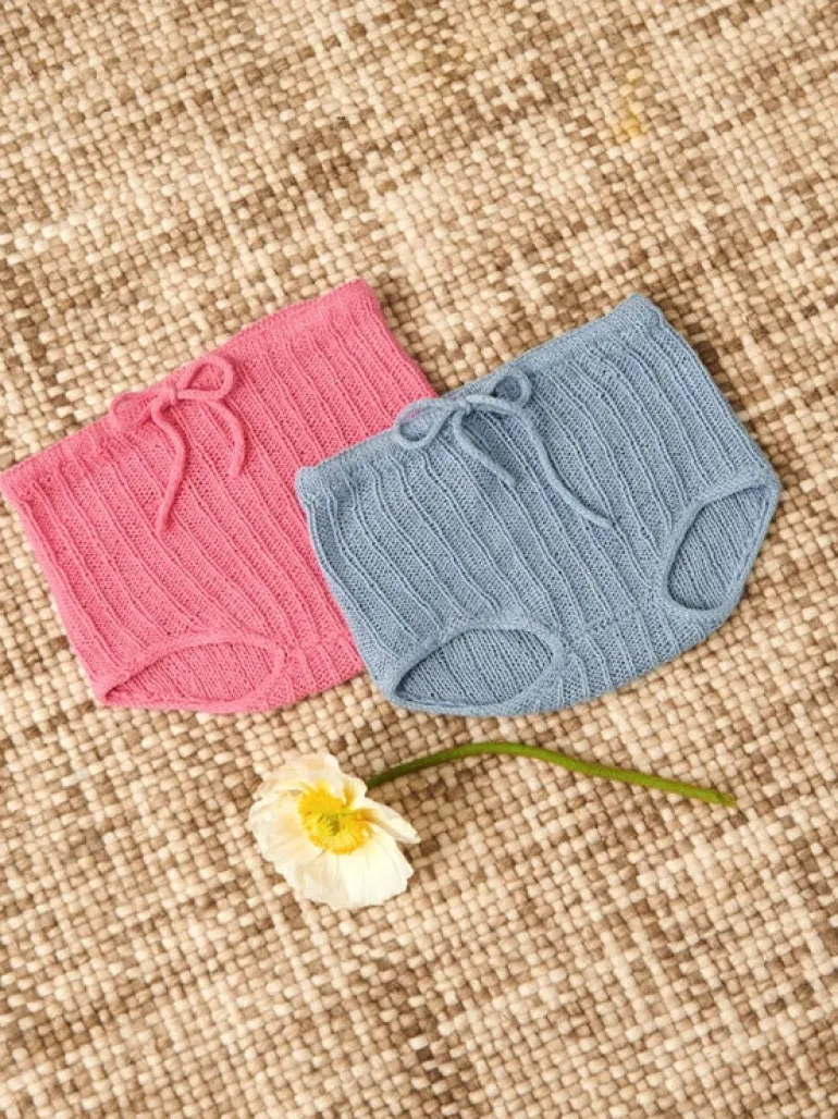 Sandnes Garn Lilja Singlet, Linus Diaper Pants 2407_05 English