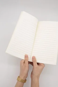 Sandnes Garn Your Journal muistivihko