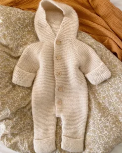 Selma´s Sleep Suit by PetiteKnit, in English