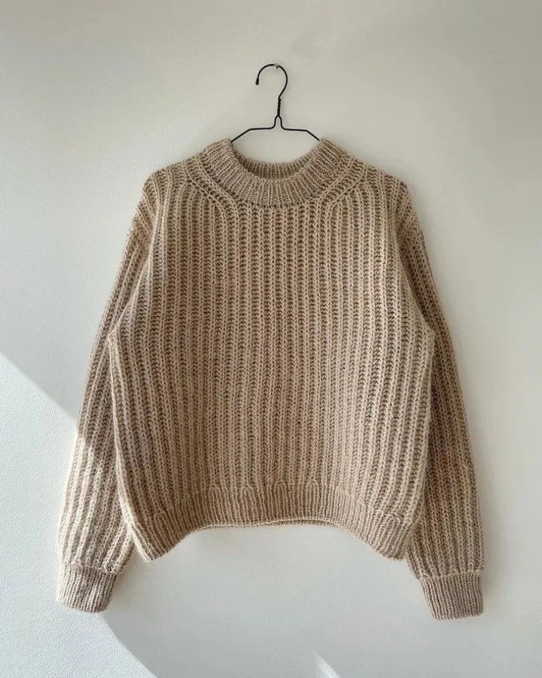 September Sweater by PetiteKnit, in English