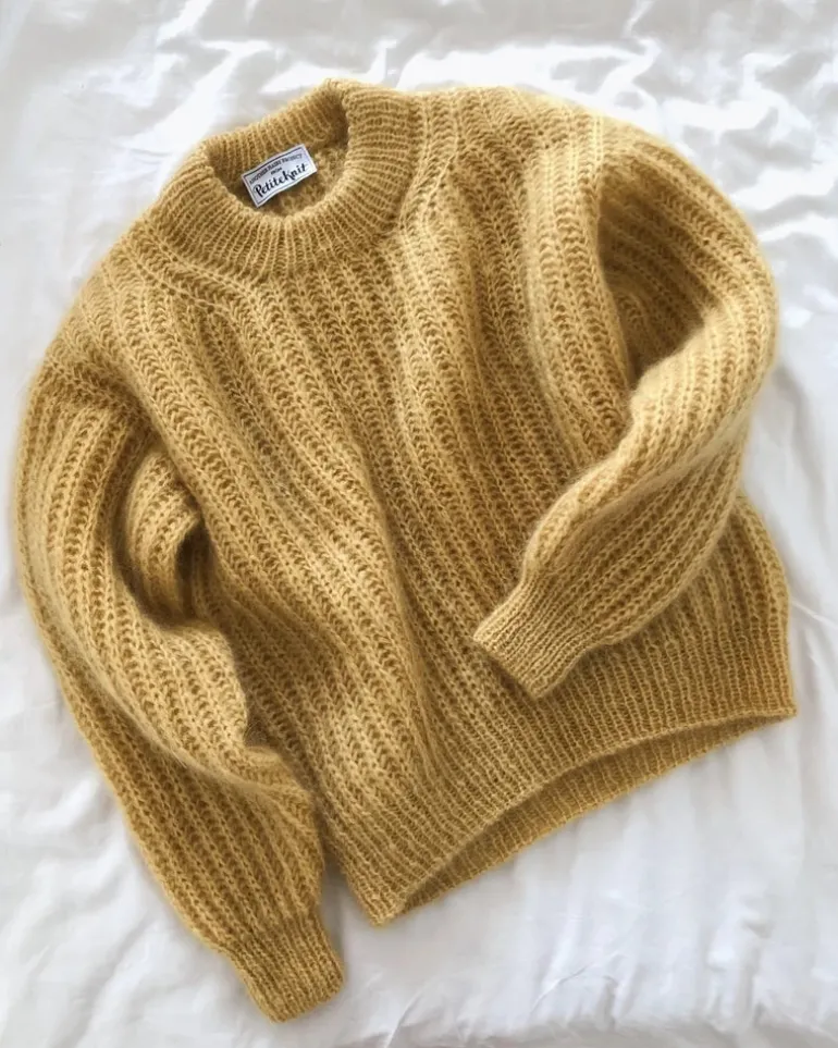 September Sweater by PetiteKnit, in English
