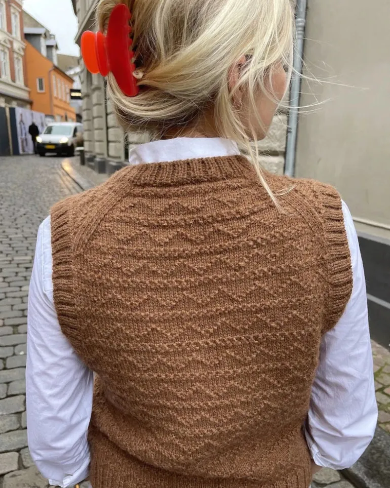 Sille Slipover by PetiteKnit, in English, in English