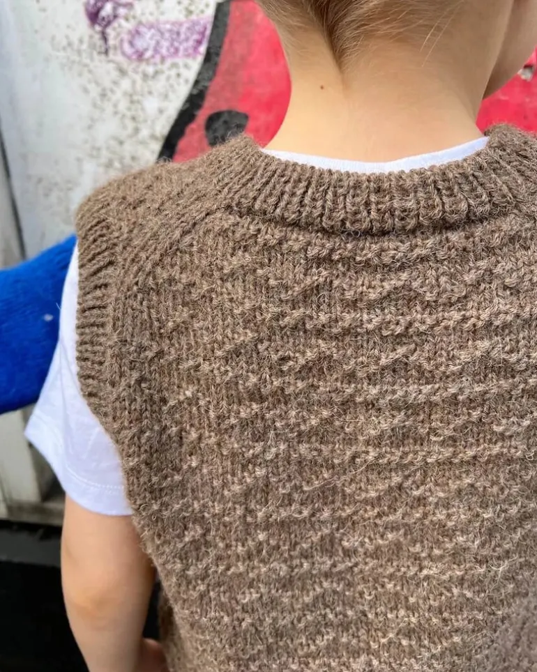Sille Slipover Mini by PetiteKnit, in English
