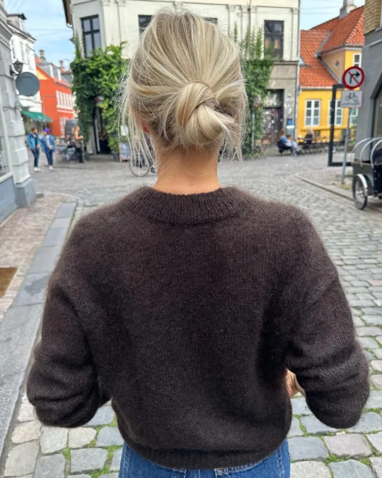 Stockholm Sweater by PetiteKnit, in English