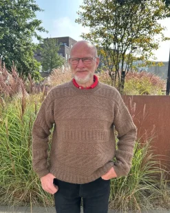 Storm Sweater Man by PetiteKnit, in English