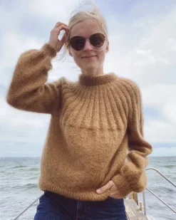 Sunday Sweater- Mohair Edition- by Petiteknit, in English