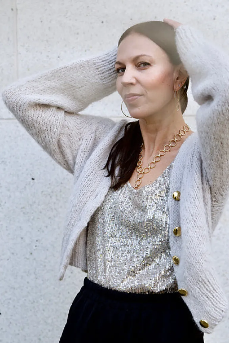 Utu Cardigan by Leeni Hoimela, in english